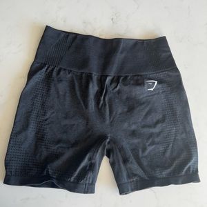 NWOT GYMSHARK Vital seamless shorts